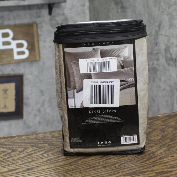 NWT J. Queen New York Lyndon Quilted Single Pillow Sham Taupe Brown King - Picture 5 of 7